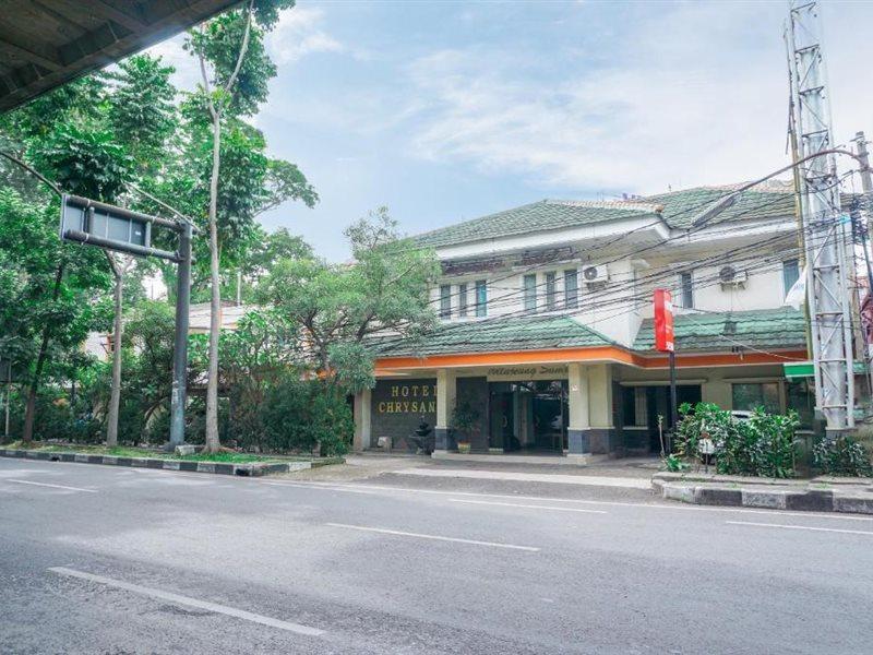 Oyo 2085 Chrysanta Hotel Bandung Exteriér fotografie
