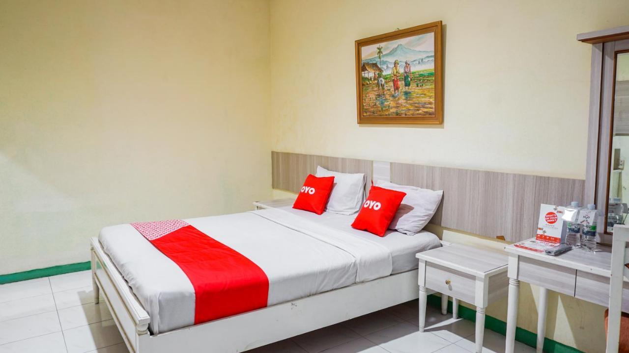 Oyo 2085 Chrysanta Hotel Bandung Exteriér fotografie