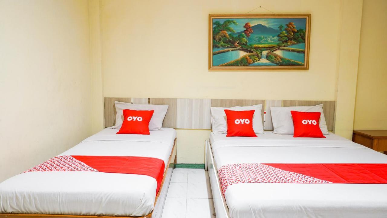 Oyo 2085 Chrysanta Hotel Bandung Exteriér fotografie