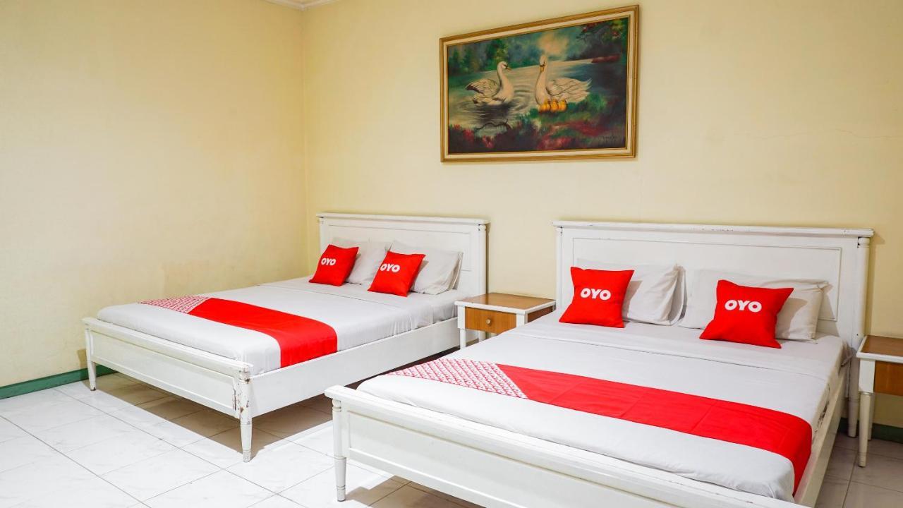 Oyo 2085 Chrysanta Hotel Bandung Exteriér fotografie