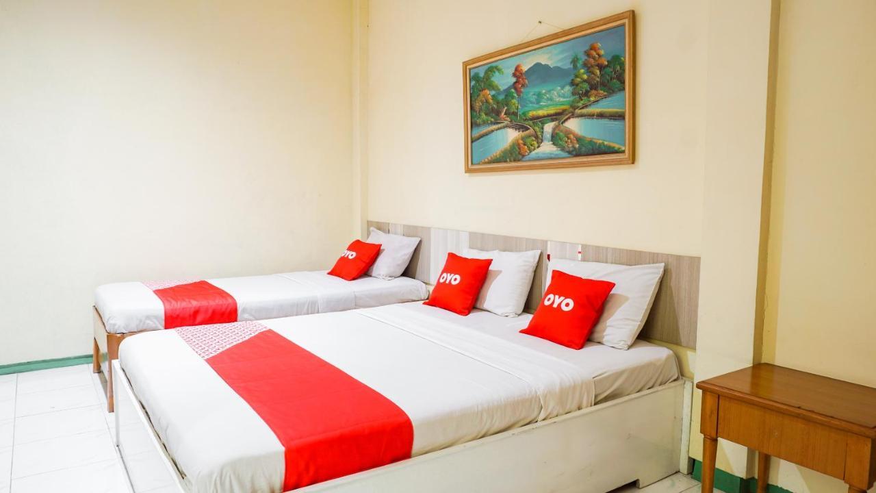 Oyo 2085 Chrysanta Hotel Bandung Exteriér fotografie